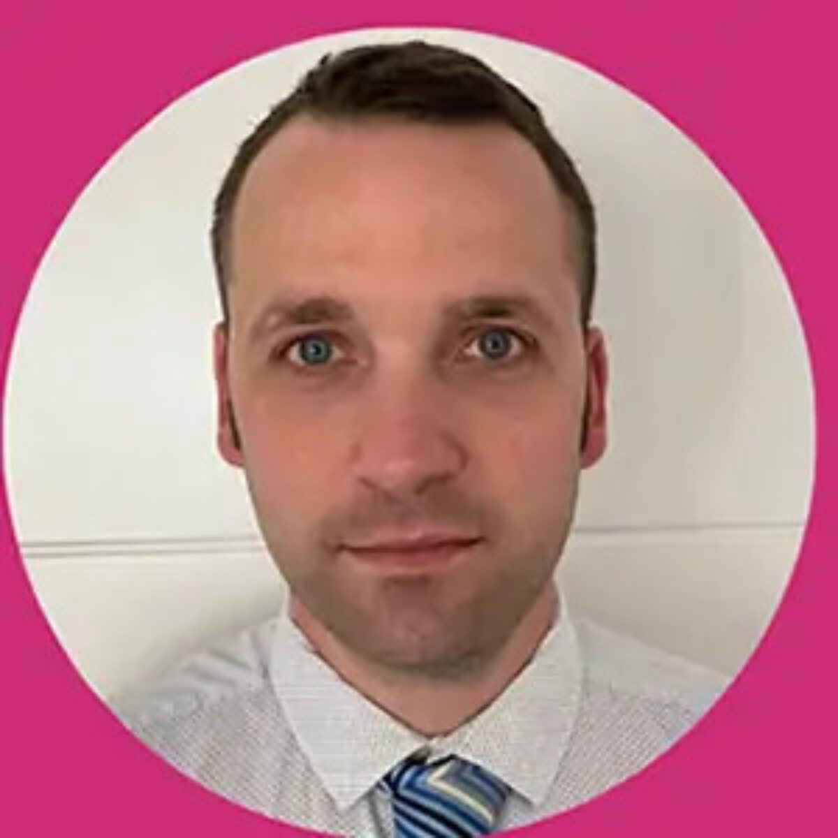 Headshot of Chris Wilson, a Director at Benson Wood & Co Chartered Accountants, inside circle